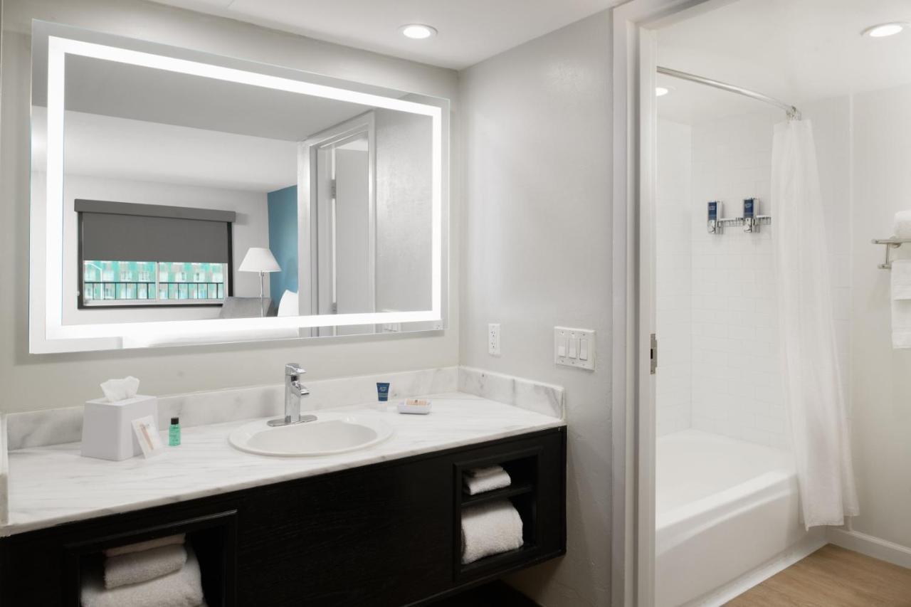 Four Points By Sheraton 4*