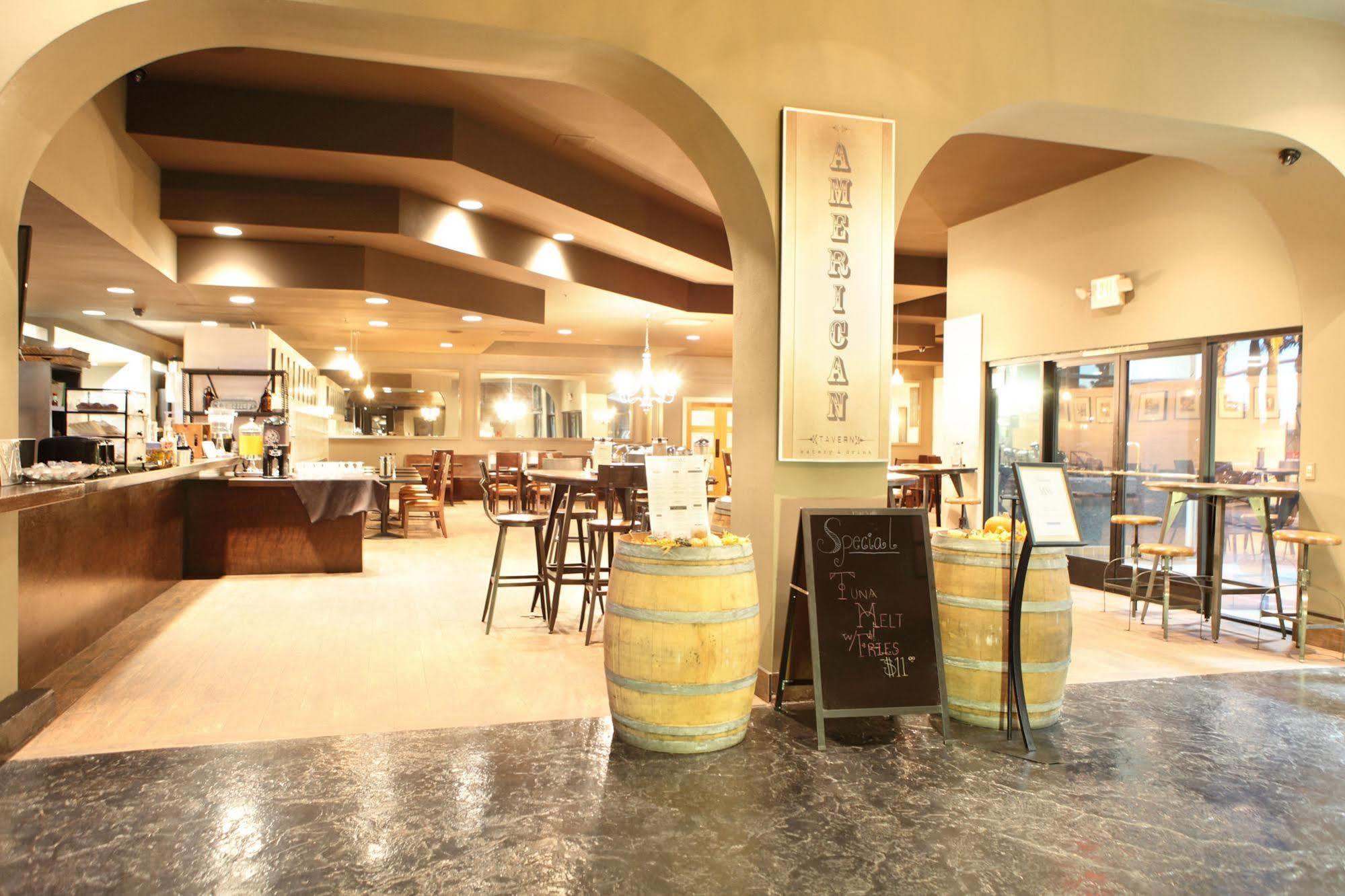 Four Points By Sheraton Hotel Anaheim